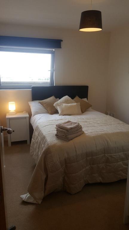Sky Night Serviced Apartments Cardiff Extérieur photo
