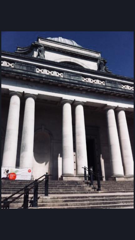 Sky Night Serviced Apartments Cardiff Extérieur photo