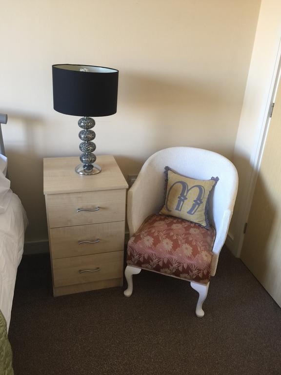 Sky Night Serviced Apartments Cardiff Extérieur photo