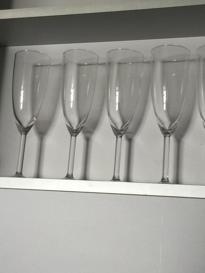 Sky Night Serviced Apartments Cardiff Extérieur photo