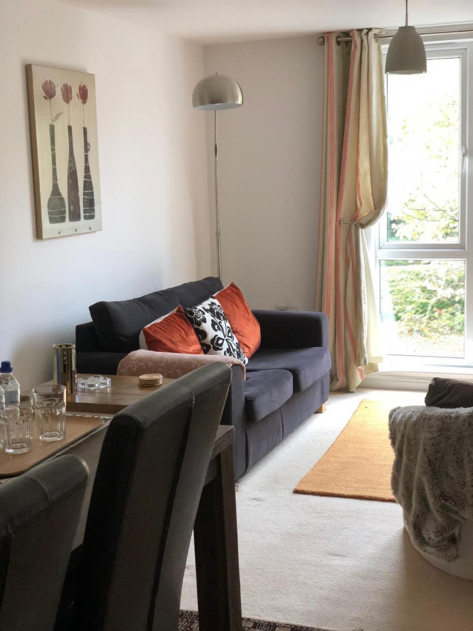 Sky Night Serviced Apartments Cardiff Extérieur photo